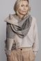 Praque scarf Camel/light grey