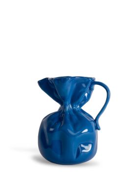Vase Crumple